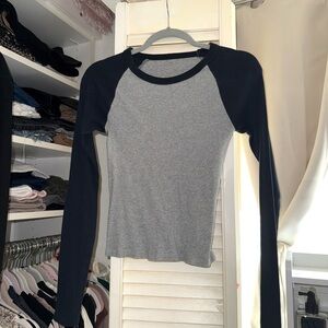 Brandy Melville Long Sleeve in Navy & Gray